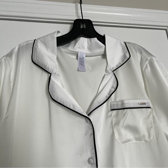 BLUEBELLA White & Black Satin PJs Set - Picture 2 of 9